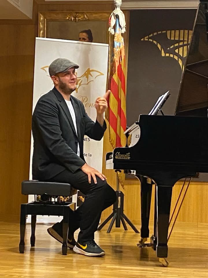 Adriano Tortora