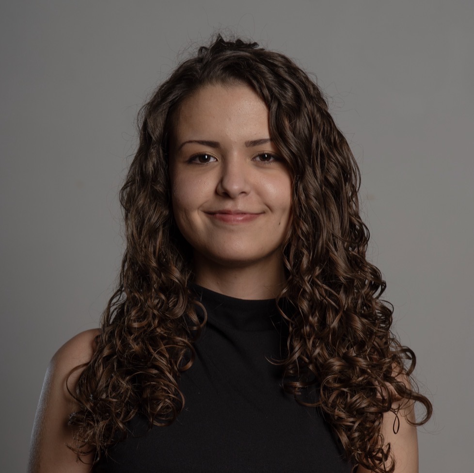 Nadia Akaarir Tomas